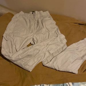 Khaki cargo joggers. Size 6. Good condition.